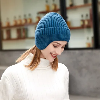 žieminės kepurės su ausimis 2022 vientisos spalvos trikotažo žiemos beanies kepurės vyrams kepuraitės moterims 0