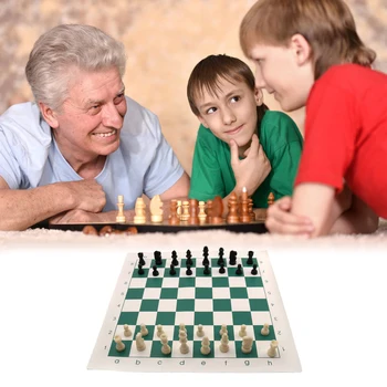 Šachmatų Rinkinį PU Odos Šachmatų Komplektai Kelionės Lyginimo stalo Žaidimai Tėvų Vaikas Interaktyvių mokomųjų Žaislų Darbalaukio Dėlionė, stalo Žaidimas, F 2